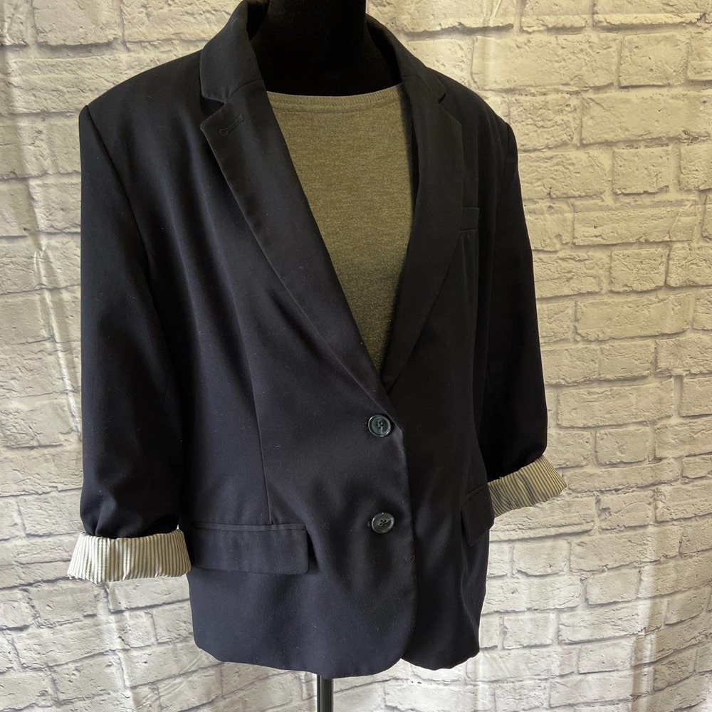 Merona Navy Blue Blazer with Lining Sleeve Detail - Picture 2 of 6